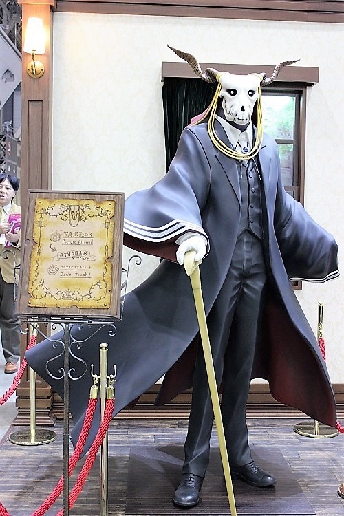 「魔法使いの嫁」ブース はエリアス＆シルキーと記念撮影を楽しめる！【AJ2017】