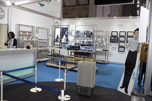 Production IGブースに「1/8タチコマ」が登場 I.Gストア出張店も人気【AJ2017】