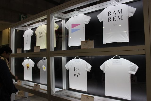 オシャレなTシャツからAJガチャまで！オフィシャルグッズ盛りだくさん【AJ2017】