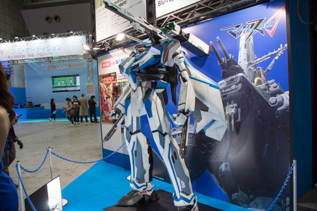 サテライトブースは「マクロスデルタ」や「戦姫絶唱シンフォギアGX」グッズを販売【AJ2017】