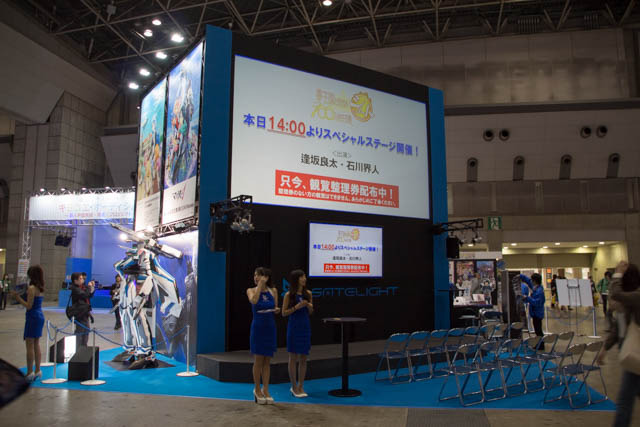 サテライトブースは「マクロスデルタ」や「戦姫絶唱シンフォギアGX」グッズを販売【AJ2017】