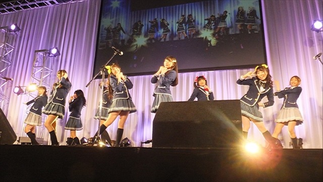 「青空アンダーガールズ！」開発秘話と声優陣20名のライブパフォーマンスがステージを彩る【AJ2017】