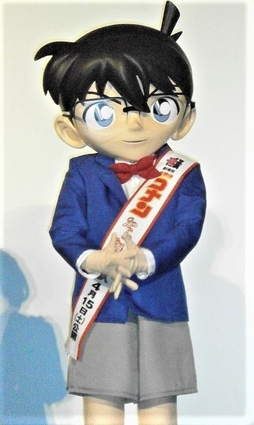 倉木麻衣が劇場主題歌を熱唱！「名探偵コナン から紅の恋歌」初日舞台挨拶