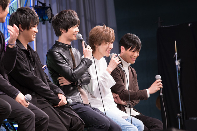 「あんさんぶるスターズ！」公開録音イベント@AJ2017柿原徹也ら10名の豪華声優がポージングゲームで大はしゃぎ