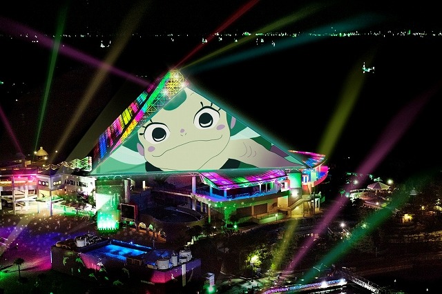 「夜明け告げるルーのうた」八景島シーパラダイスとコラボ 魚たちと人魚のルーが共演