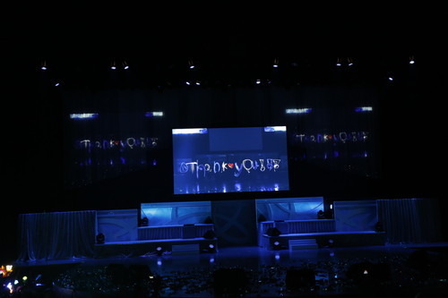 「ユーリ!!! on ICE」劇場版制作決定！ スペシャルイベント「ユーリ!!! on STAGE」レポート