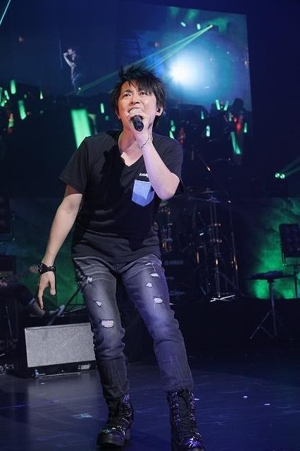 下野紘バースデーライヴイベント、シナモロールや浅沼晋太郎がサプライズ登場