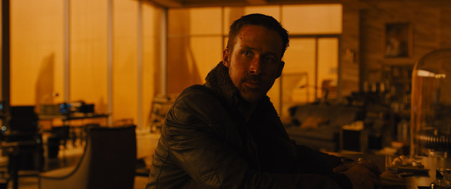 「ブレードランナー 2049」新予告映像が公開 “レプリカント”の誕生シーンも