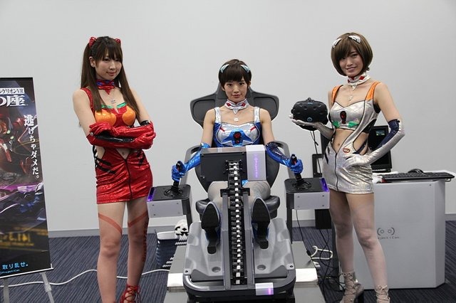 【レポート】「取り乱しちゃダメだ、取り乱しちゃダメだ…」VR史上初の“エヴァ操縦体験”に触れてみた─手に汗握る発進シークエンスを実感