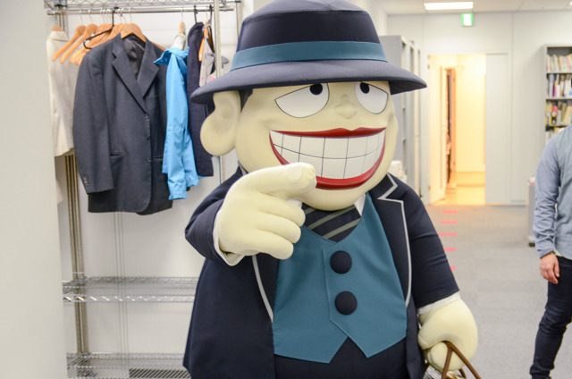 喪黒福造がアニメ！アニメ！に営業訪問 「ドーン！」のサービスも