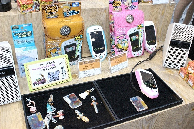 「スナックワールド」「トランスフォーマー」が人気のタカラトミーブース【おもちゃショー2017】