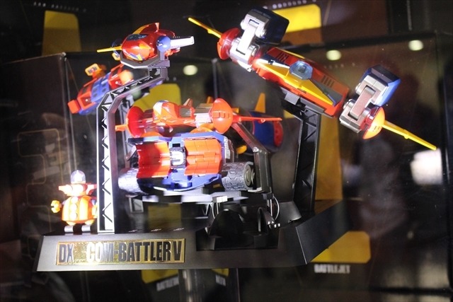 「コン・バトラーV」超合金に！「天空のラピュタ」「デジモン」懐かしいアニメがいっぱいのバンダイ【おもちゃショー2017】