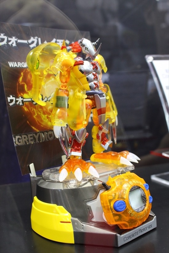 「コン・バトラーV」超合金に！「天空のラピュタ」「デジモン」懐かしいアニメがいっぱいのバンダイ【おもちゃショー2017】