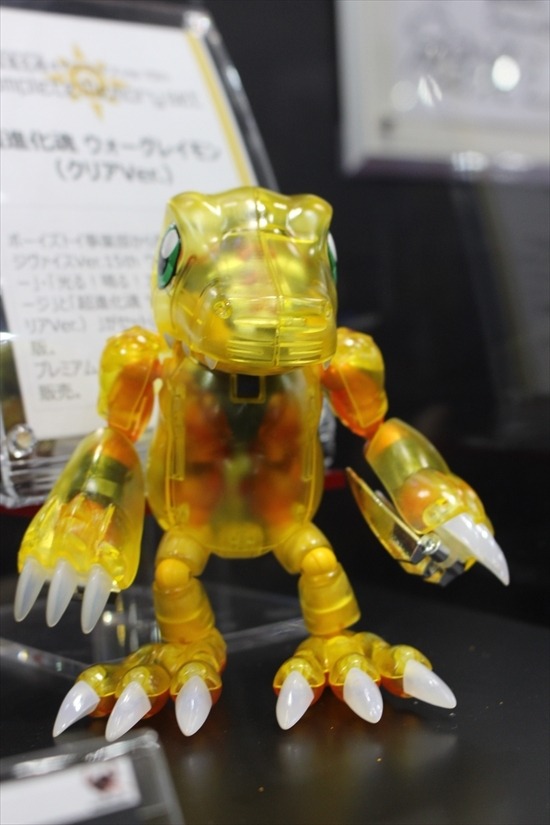 「コン・バトラーV」超合金に！「天空のラピュタ」「デジモン」懐かしいアニメがいっぱいのバンダイ【おもちゃショー2017】