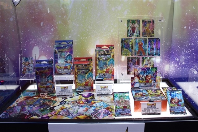 「妖怪ウォッチ」「プリキュア」に「ウルトラマン」「仮面ライダー」まで盛りだくさんなバンダイブース【おもちゃショー2017】