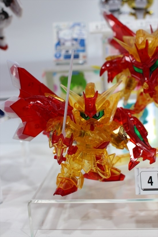 「ガンダム」「スター・ウォーズ」フィギュアやプラモがずらりと並ぶバンダイブース【おもちゃショー2017】