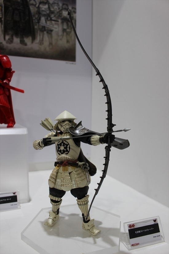 「ガンダム」「スター・ウォーズ」フィギュアやプラモがずらりと並ぶバンダイブース【おもちゃショー2017】