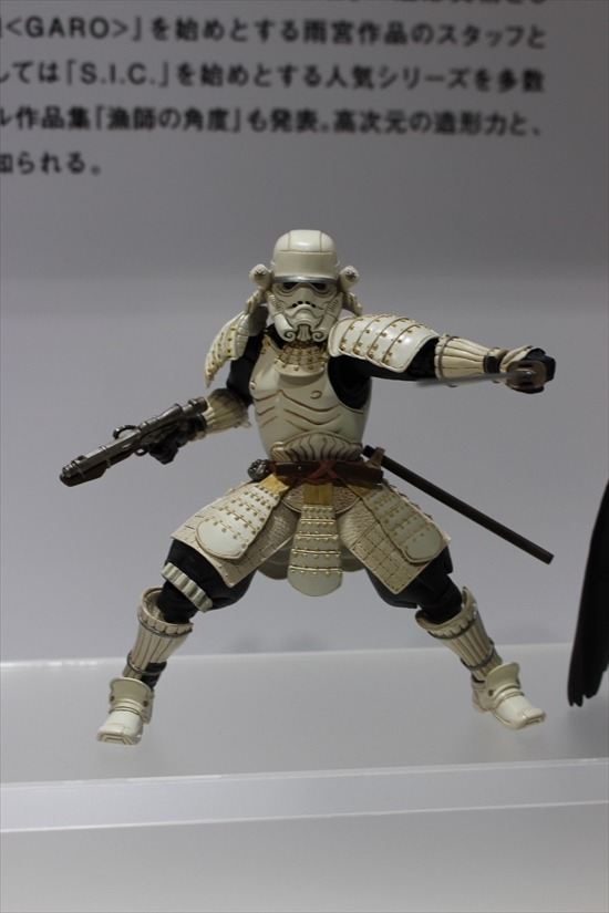 「ガンダム」「スター・ウォーズ」フィギュアやプラモがずらりと並ぶバンダイブース【おもちゃショー2017】