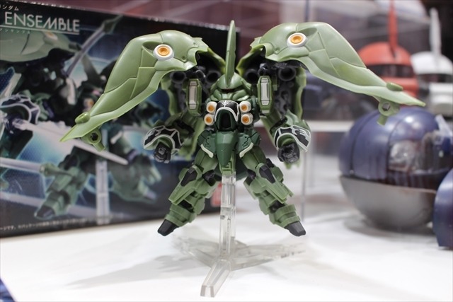 「ガンダム」「スター・ウォーズ」フィギュアやプラモがずらりと並ぶバンダイブース【おもちゃショー2017】