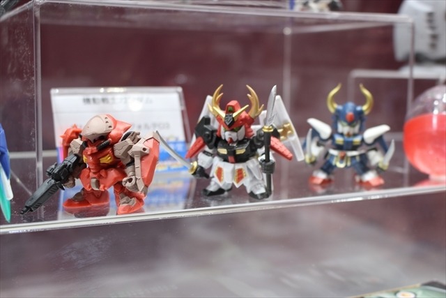 「ガンダム」「スター・ウォーズ」フィギュアやプラモがずらりと並ぶバンダイブース【おもちゃショー2017】