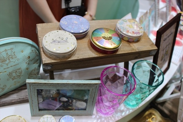 「ポケモン」「ドラえもん」のかわいいグッズから痛バッグまで！ショウワノートブース【おもちゃショー2017】