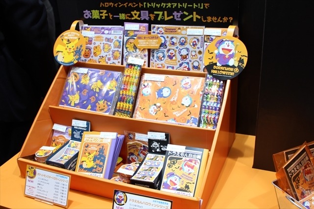 「ポケモン」「ドラえもん」のかわいいグッズから痛バッグまで！ショウワノートブース【おもちゃショー2017】