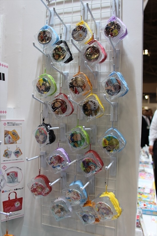 「ポケモン」「ドラえもん」のかわいいグッズから痛バッグまで！ショウワノートブース【おもちゃショー2017】