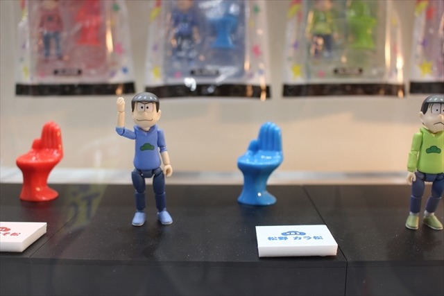 「おそ松さん」「ポケモン」のプチかわいいフィギュアが大集合！ リーメントブース【おもちゃショー2017】