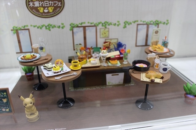 「おそ松さん」「ポケモン」のプチかわいいフィギュアが大集合！ リーメントブース【おもちゃショー2017】