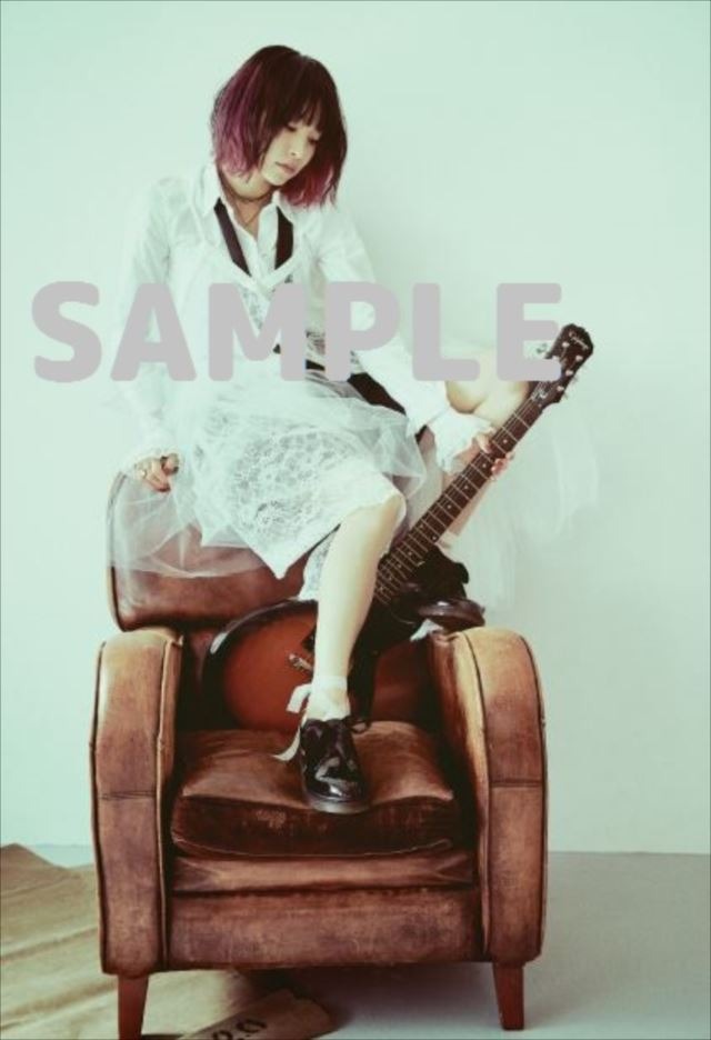 デビュー5周年記念 「LiSAぴあ」発売決定 豪華アーティストたちのメッセージや対談も掲載