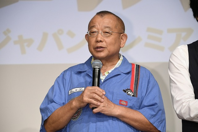 「怪盗グルーのミニオン大脱走」式根島で特別試写会、笑福亭鶴瓶が7年ぶりの再会に感激