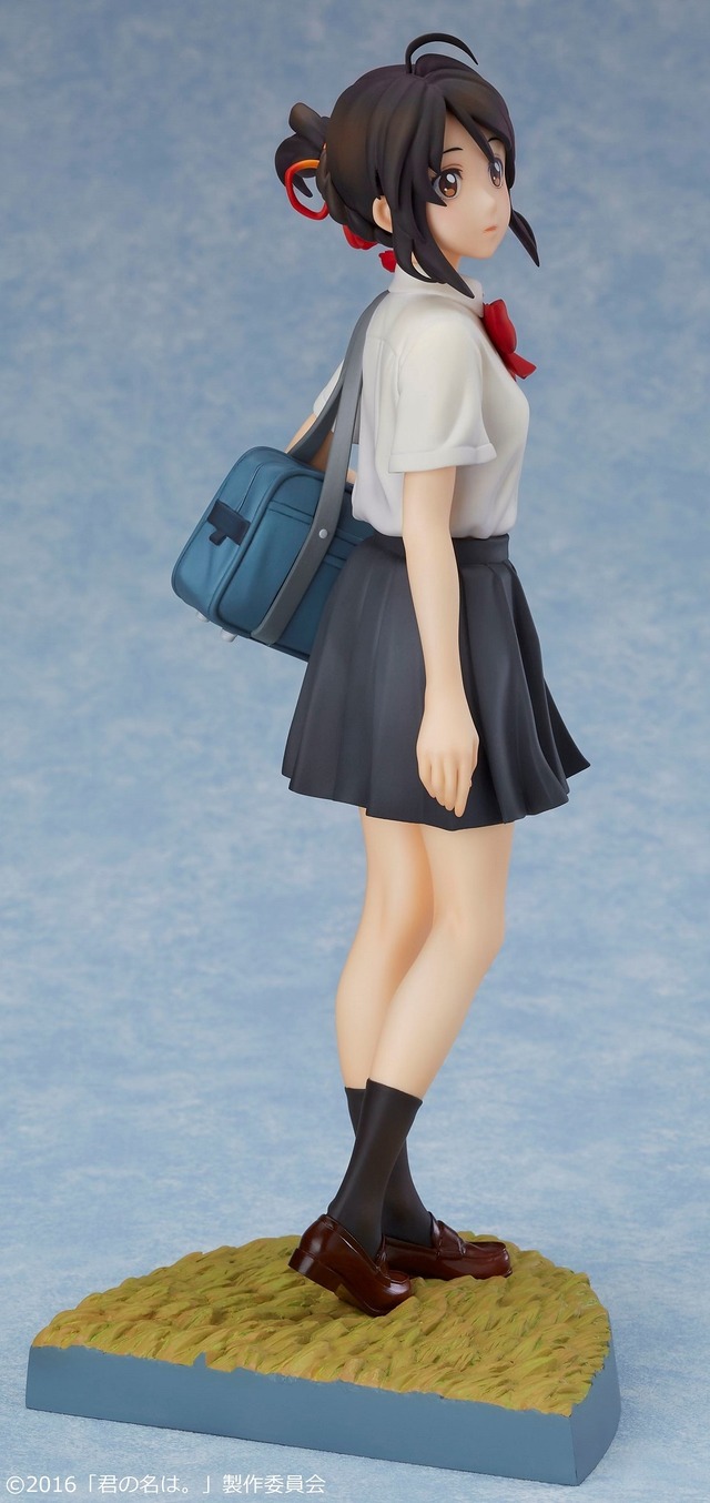 「君の名は。」瀧&三葉の1／8スケールフィギュアが登場 キービジュアルを完全再現