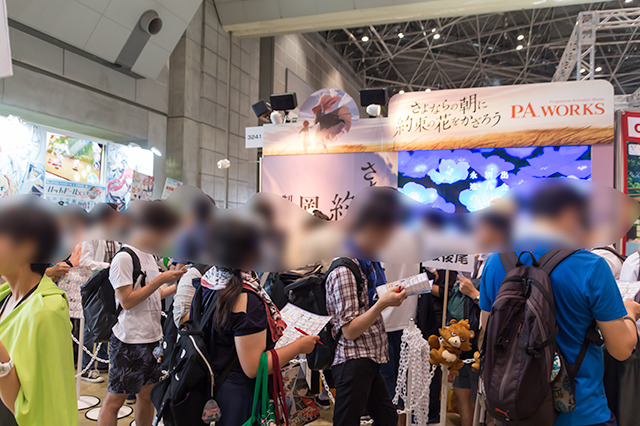 P.A.WORKSブースは「サクラクエスト」などグッズ販売 新作映画の宣伝も【コミケ92】