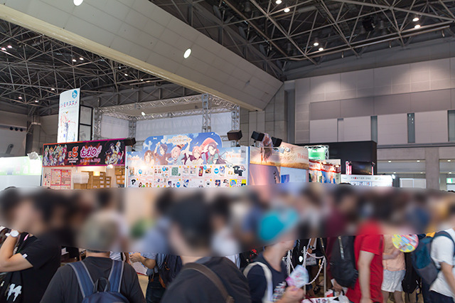 P.A.WORKSブースは「サクラクエスト」などグッズ販売 新作映画の宣伝も【コミケ92】