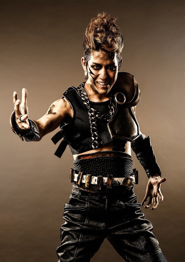 花園直道（c）武論尊・原哲夫/NSP 1983（c）北斗の拳－世紀末ザコ伝説製作委員会 2017