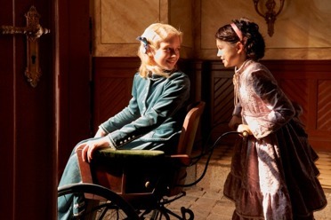 （c）2015 Zodiac Pictures Ltd / Claussen+Putz Filmproduktion GmbH / Studiocanal Film GmbH