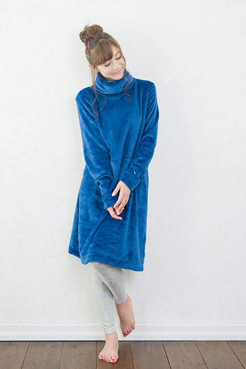 「秋山澪 モデル」(C)かきふらい・芳文社／桜高軽音部