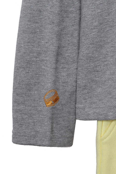 「田井中律 モデル」(C)かきふらい・芳文社／桜高軽音部