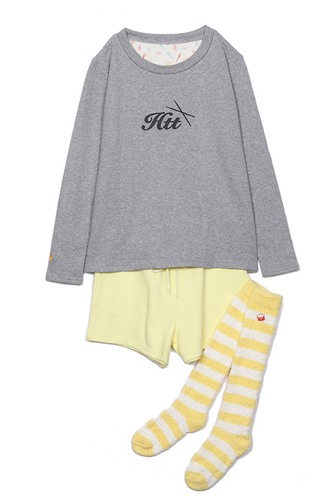 「田井中律 モデル」(C)かきふらい・芳文社／桜高軽音部