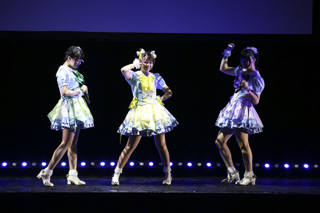 「温泉むすめ 1st LIVE」高田憂希・桑原由気らキャスト陣が歌にゲームに大盛り上がり！