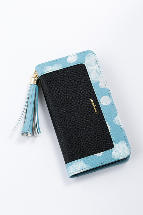 スマートフォンケース（一年生モデル）(C)尼子騒兵衛／NHK・NEP