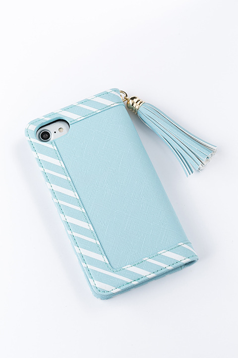 スマートフォンケース（六年生モデル）(C)尼子騒兵衛／NHK・NEP