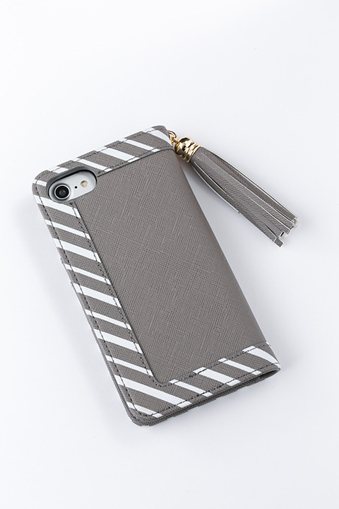 スマートフォンケース（雑渡昆奈門モデル）(C)尼子騒兵衛／NHK・NEP