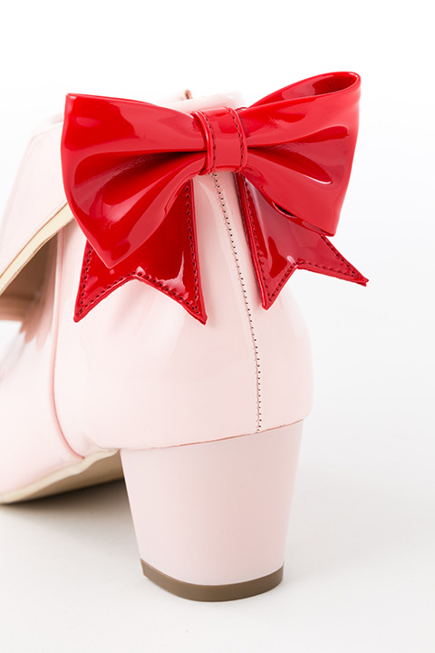 レインシューズ（まどかモデル）(C)Magica Quartet／Aniplex・Madoka Movie Project Rebellion