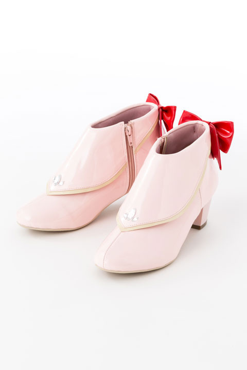 レインシューズ（まどかモデル）(C)Magica Quartet／Aniplex・Madoka Movie Project Rebellion