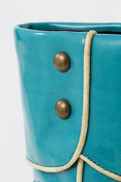 レインシューズ（さやかモデル）(C)Magica Quartet／Aniplex・Madoka Movie Project Rebellion