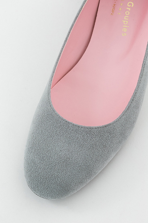 フラットパンプス（ワイルドギース モデル）(C)Koi・芳文社／ご注文は製作委員会ですか？？