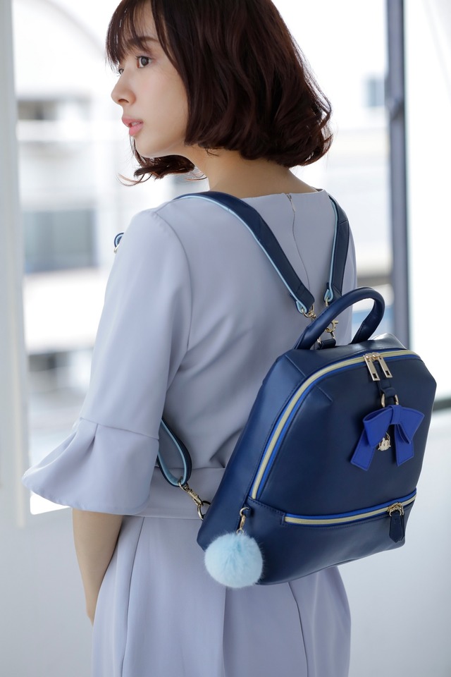 岡田紗佳による着用イメージ(C)Koi・芳文社／ご注文は製作委員会ですか？？