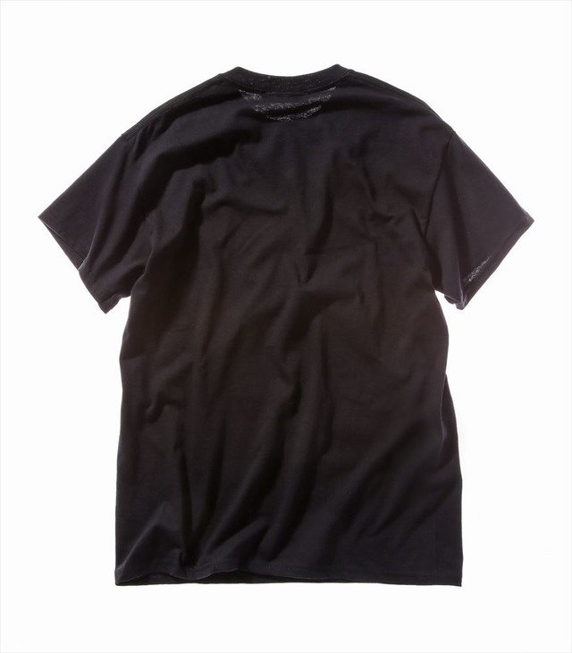 “poster”Tee（C）バードスタジオ／集英社・東映アニメーション