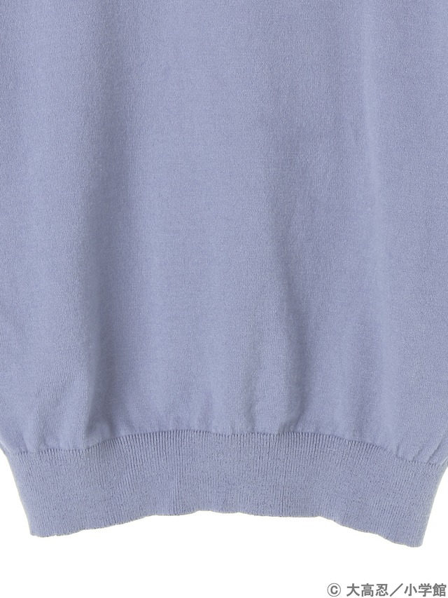 「マギのビジュー付きニットプルオーバー」5,990円+税(C)大高忍／小学館